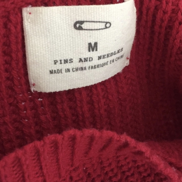 UO Pins + Needles red chunky sweater with lace - Picture 3 of 7